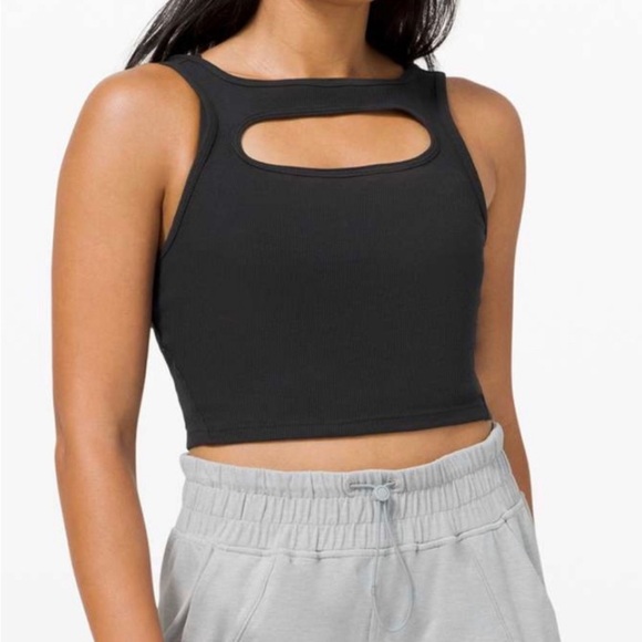 LULULEMON Cut-Out Crop Top Tank Top Size 6 Black - Picture 1 of 5